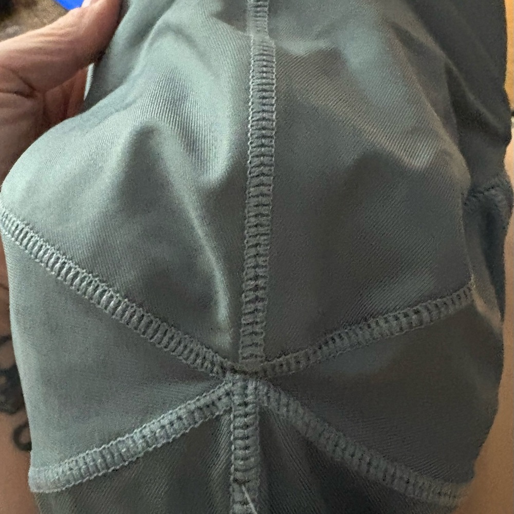 lululemon running Gray Hat NWT - Picture 9 of 12